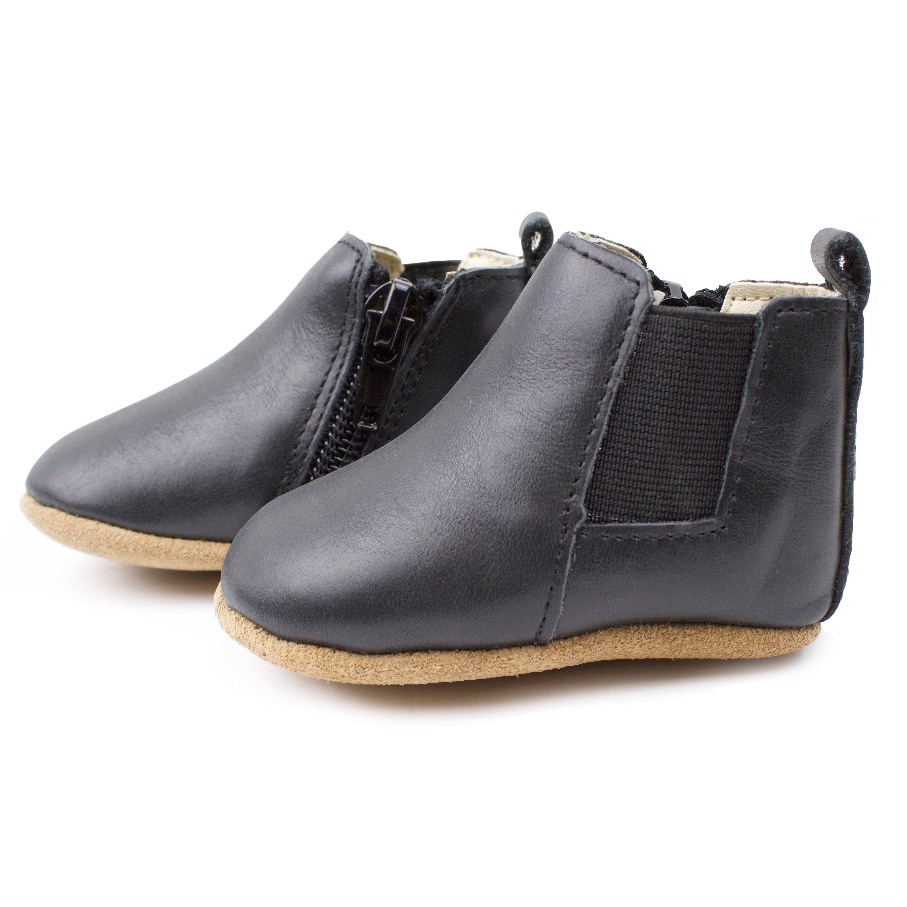 Black - Chelsea Boot - Soft Sole