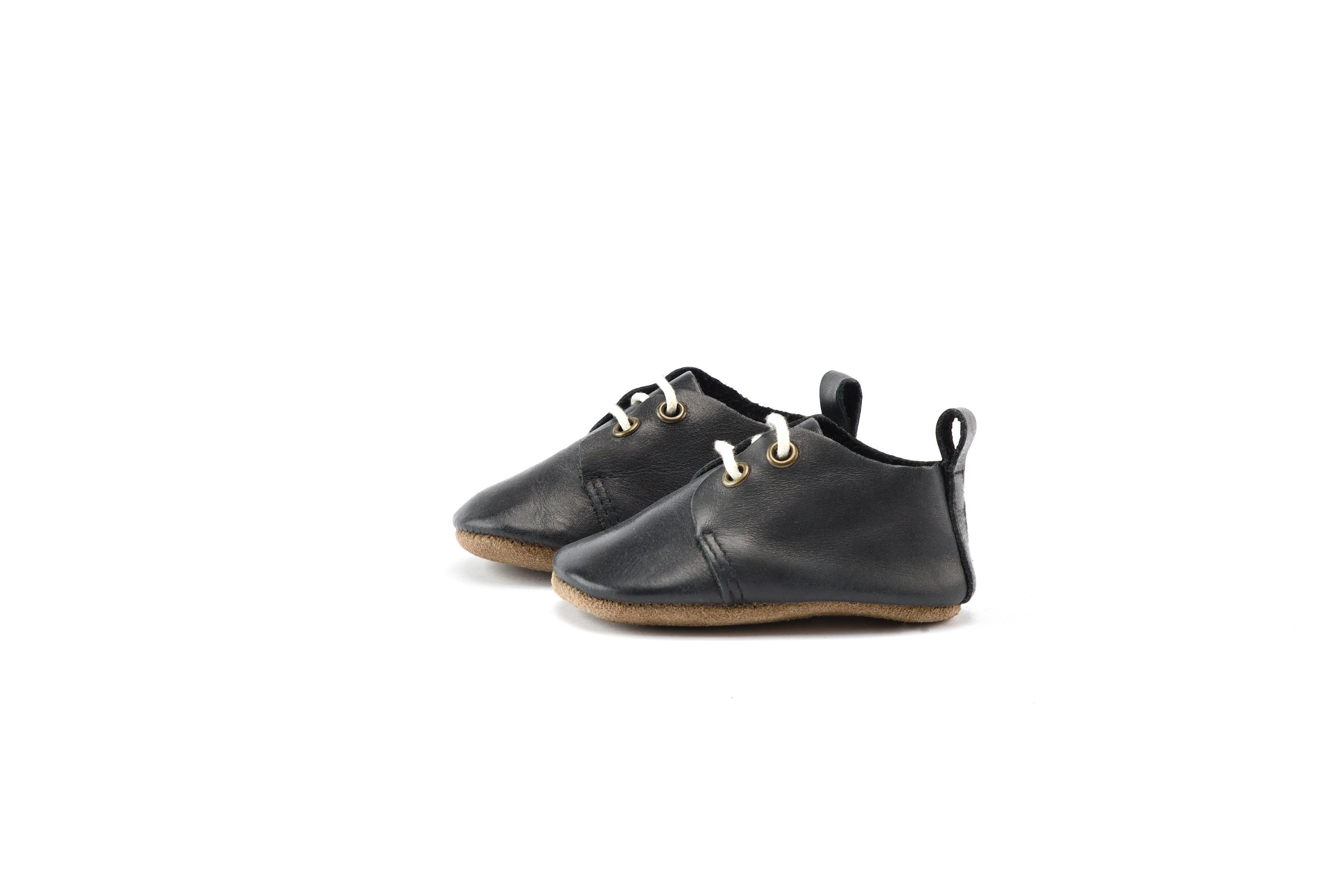 Black - Low Top Oxfords - Soft Sole