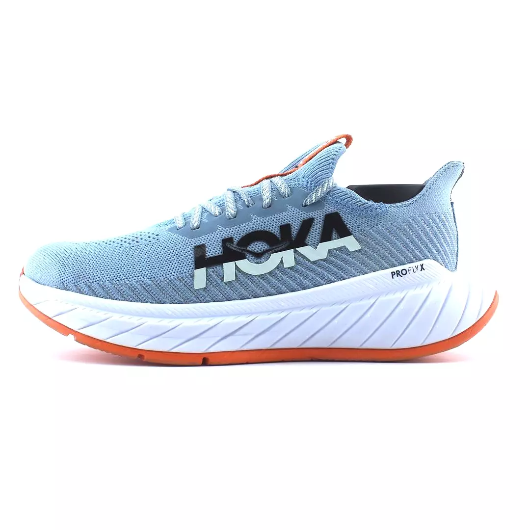 HOKA ONE ONE CARBON X3