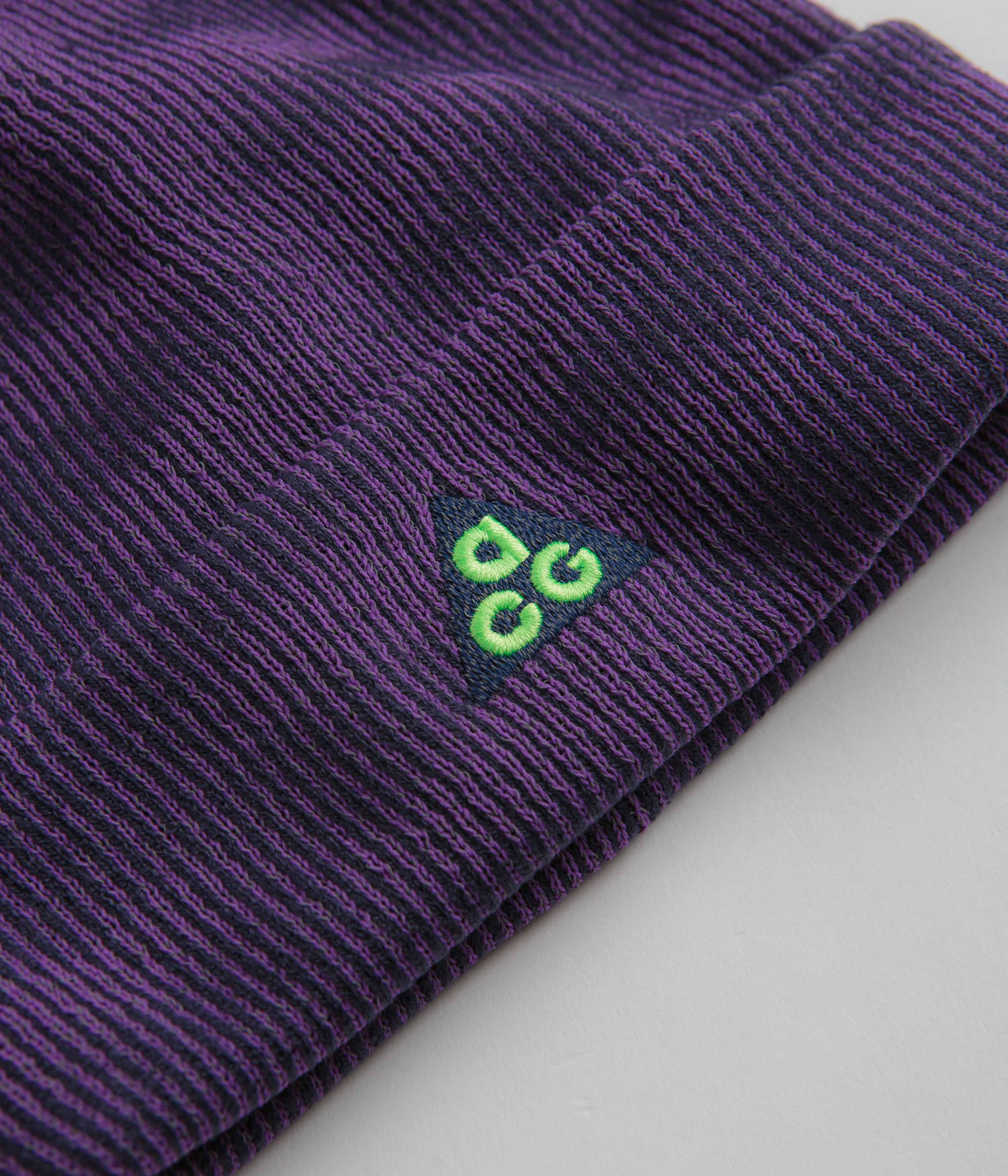 Nike ACG Peak Beanie - Purple Ink / Purple Cosmos