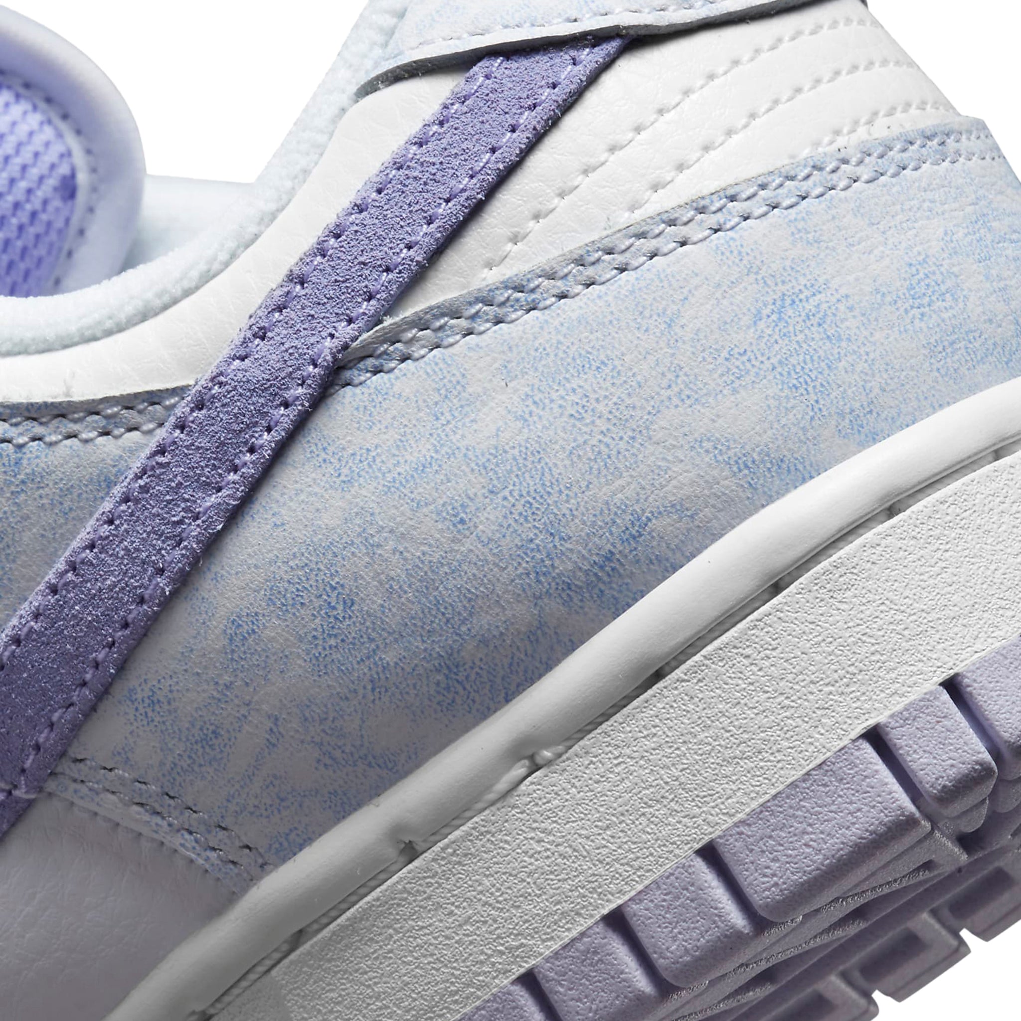 Nike Dunk Low Purple Pulse (W)