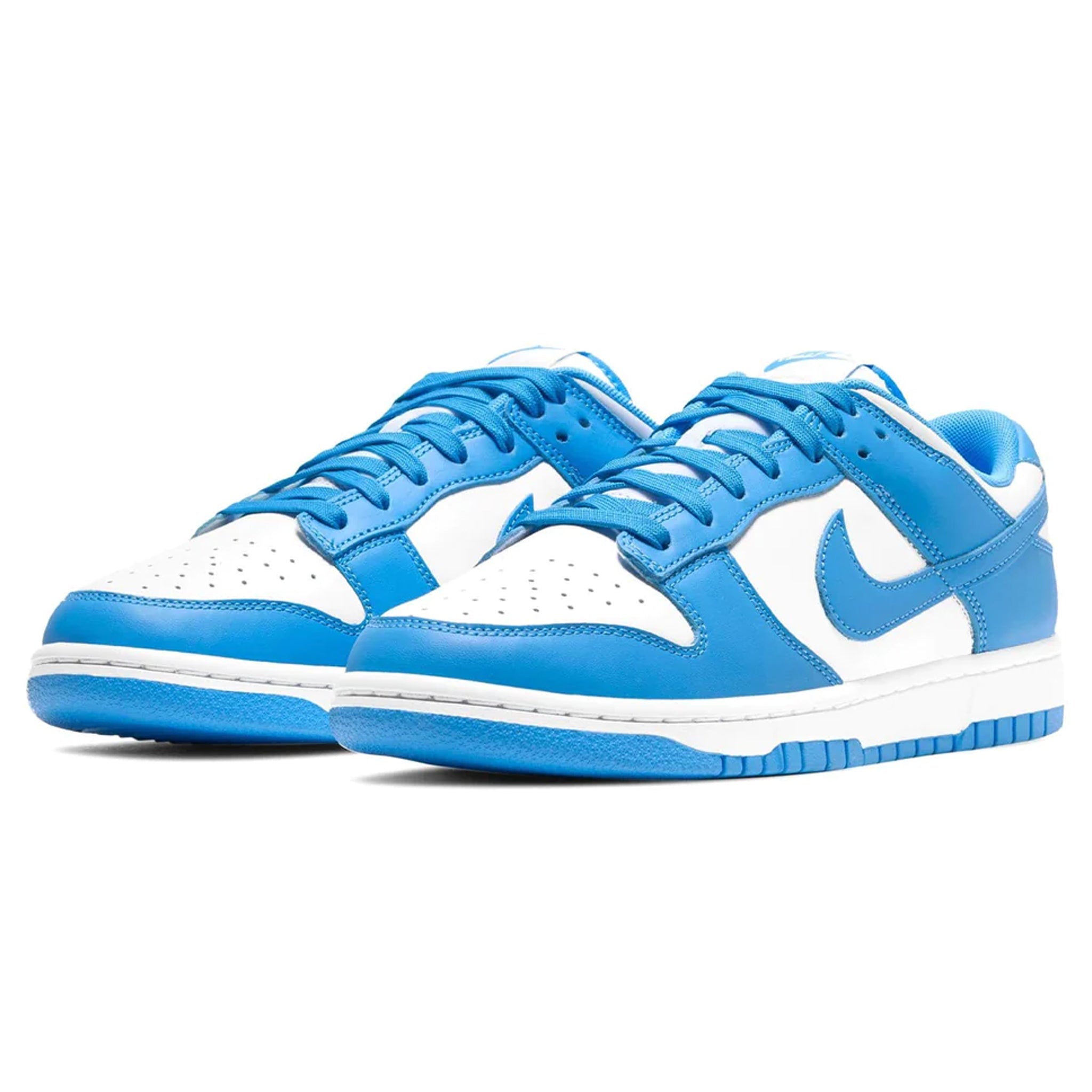 Nike Dunk Low UNC (2021)