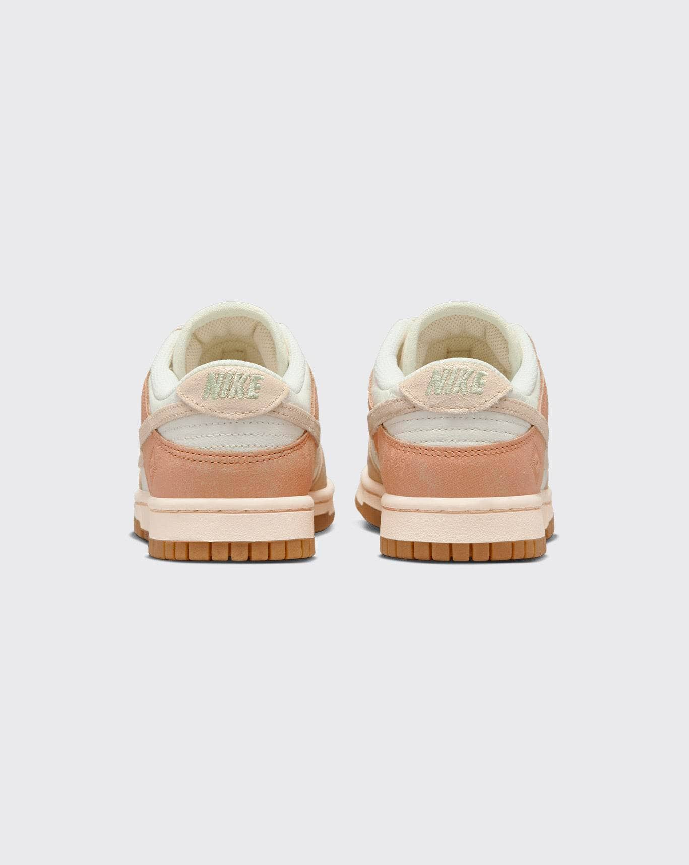 Nike Women's Dunk Low SE