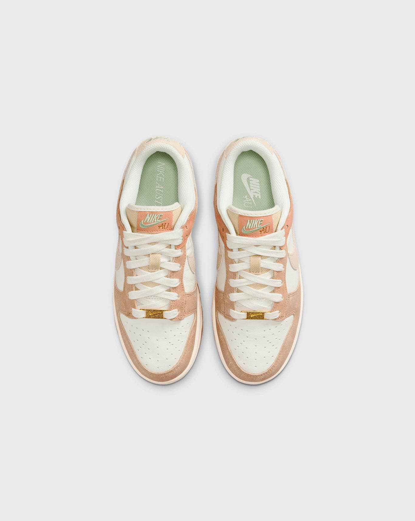 Nike Women's Dunk Low SE