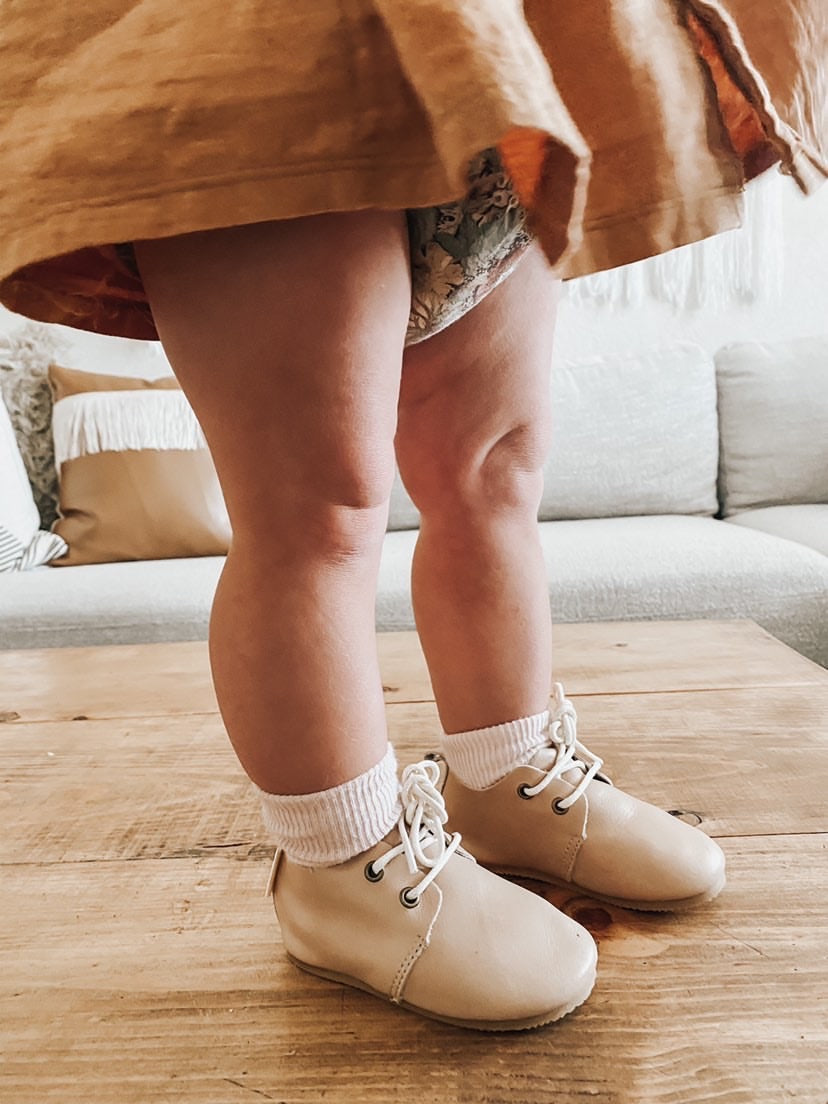 Tan - Low Top Oxfords - Hard Sole