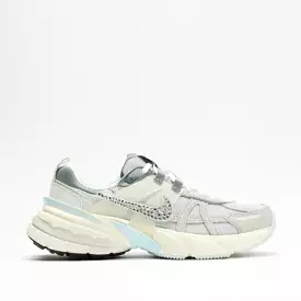 V2K Run Women (Light Bone/Light Blue)